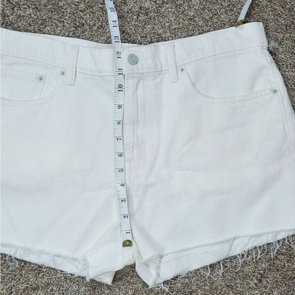 Lucky Brand White Cut-Off Denim Shorts - Picture 3 of 7